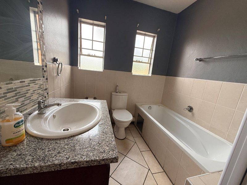 Spacious Serenity: Your Dream 2-Bedroom Awaits! - Photo 8