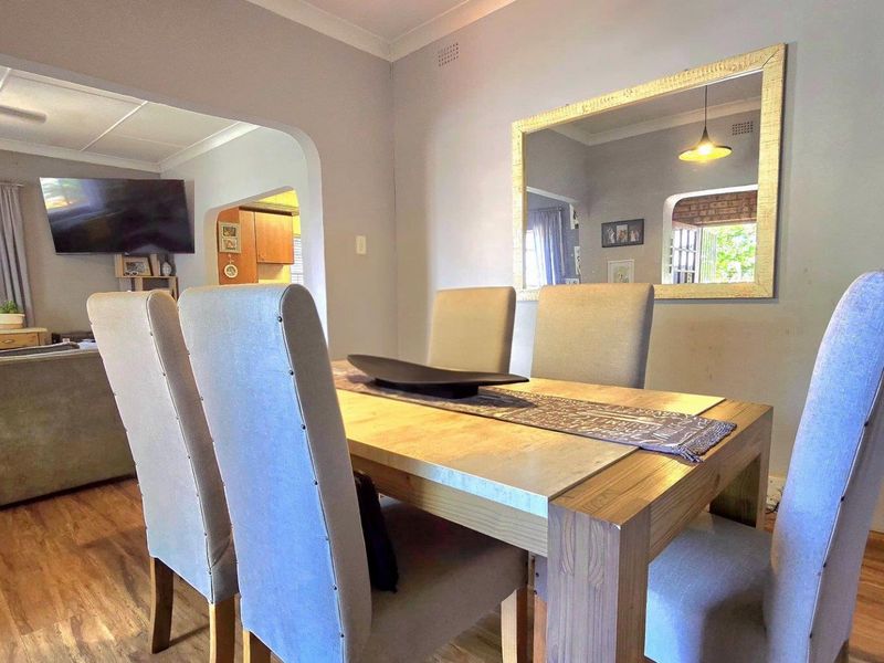 2 Bedroom House for sale in Florentia - Photo 4