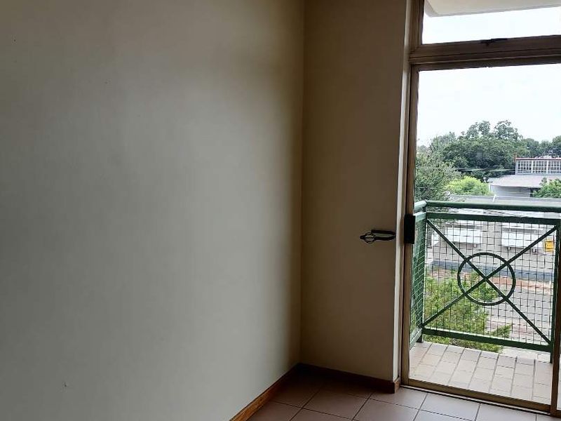 Du South, 1 Bedroom + Bachelor for sale - Photo 7