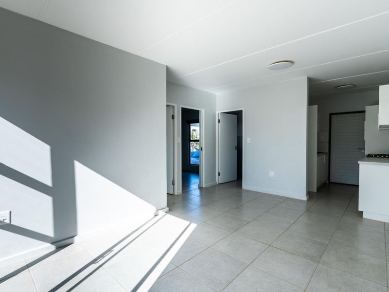 2 Bedroom apartment with Garden - Photo 3
