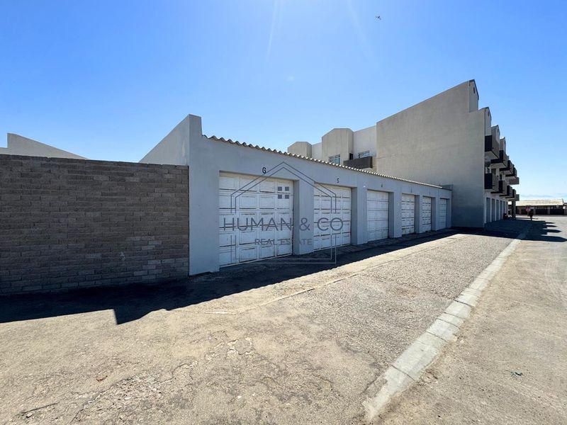 Modern Block of Flats near industrial area - Photo 2