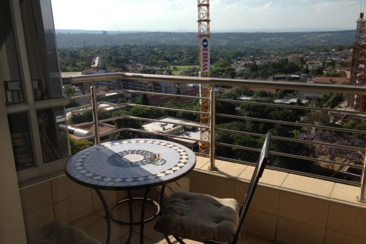FURNISHED PENTHOUSE - Photo 2