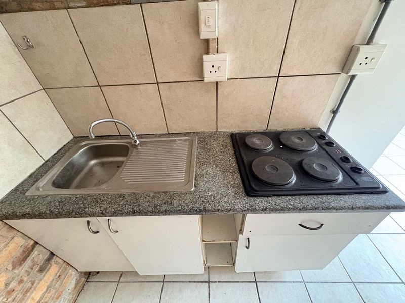 Batchelor pad delight - Photo 8