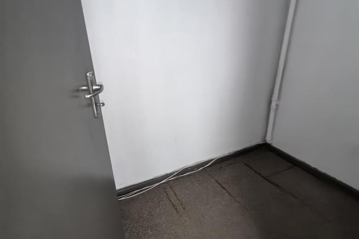 80m2 offices available to rent - Photo 2