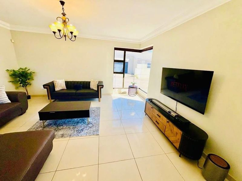 LONG BEACH FAMILY HOME | FOR SALE! - Photo 4