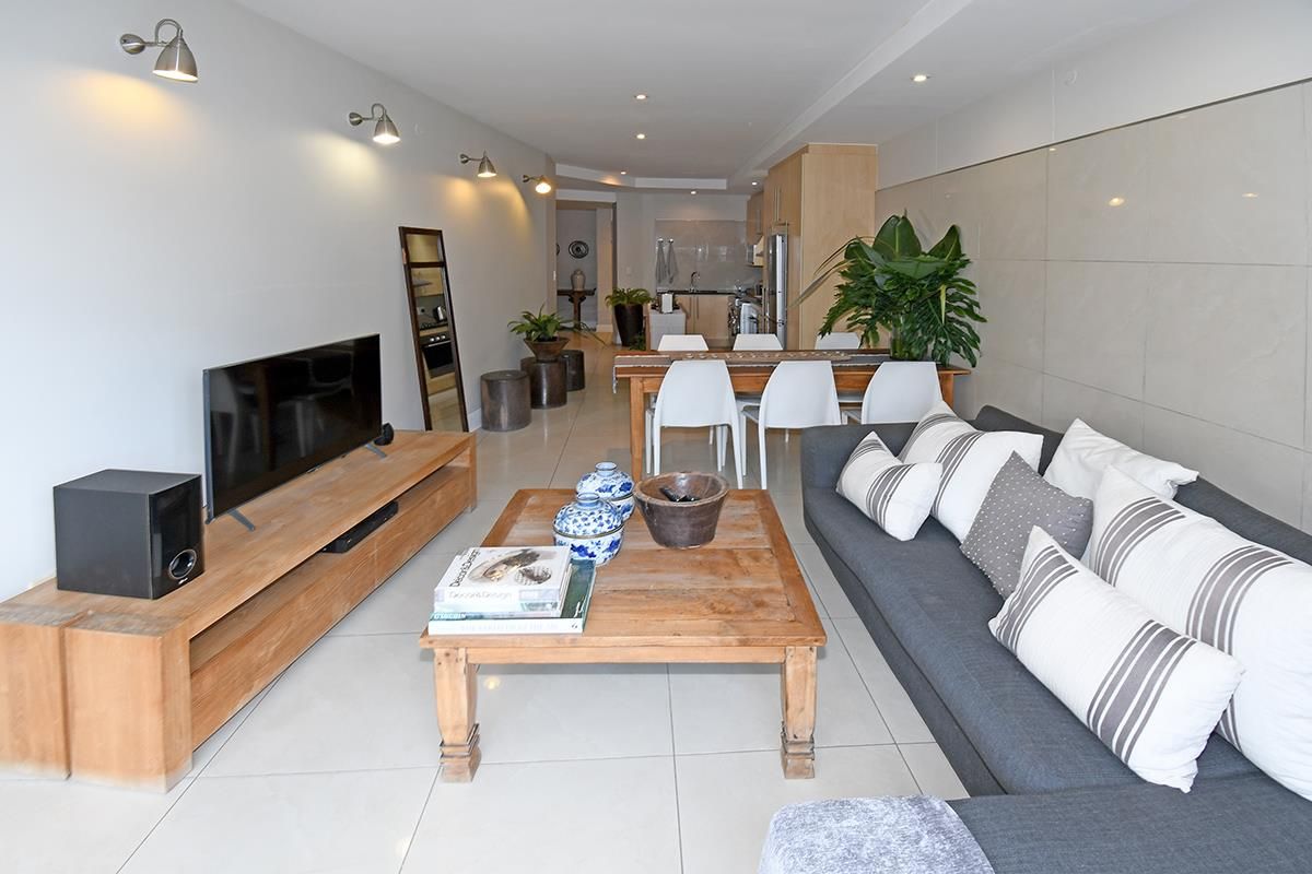 2 BED 2 BATH FULLY FURNISHED EXECUTIVE APARTMENT SANDTON CBD - Photo 2