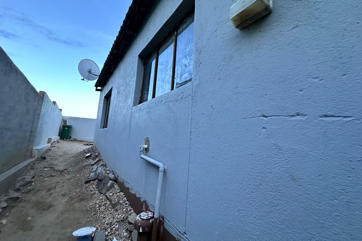 Well located home for sale - Photo 5