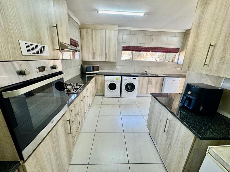 Small Holding In Bredell - Photo 9