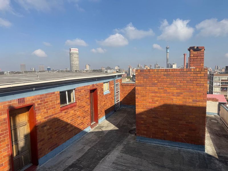 Residential building for sale with great return on investment - Photo 7