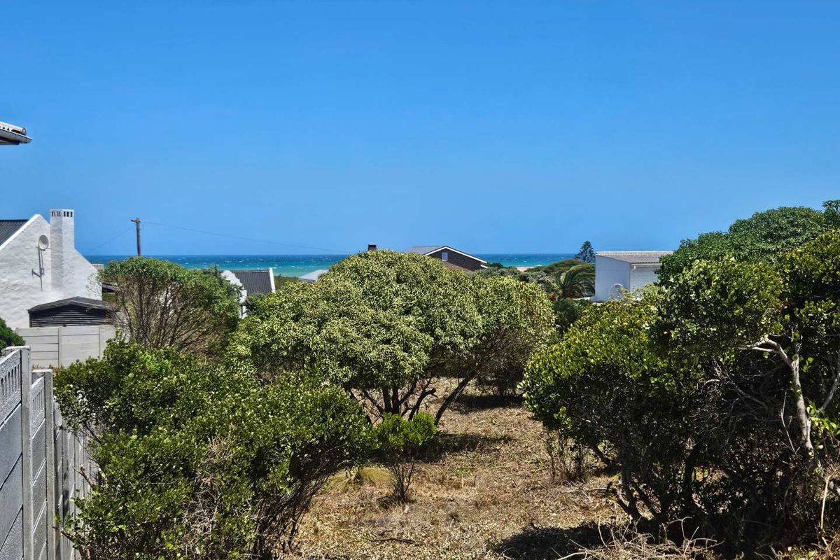 Vacant Coastal Plot with Ocean Outlook Potential – Pearly Beach - Photo 5