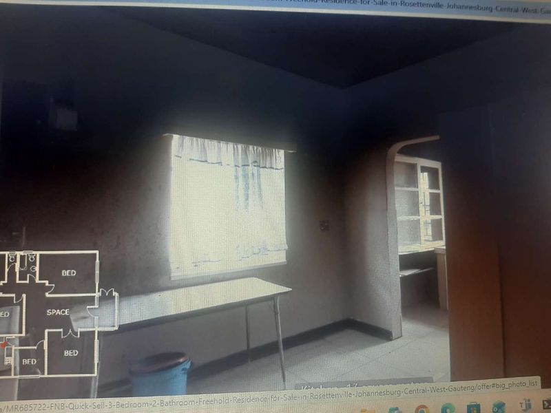 Stunning 3 Bedroom House at Rossettenville for R1350000 - Photo 10