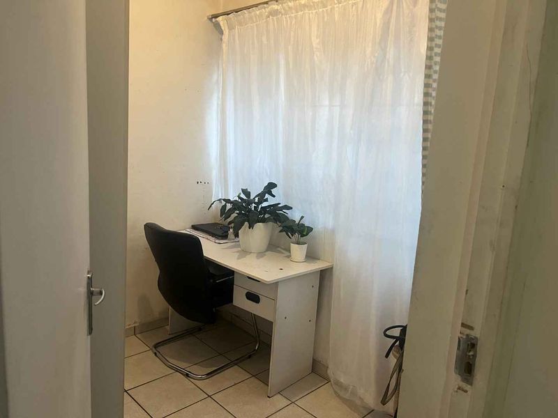 1.5 Bedroom flat for sale at upper Glenwood - Photo 9