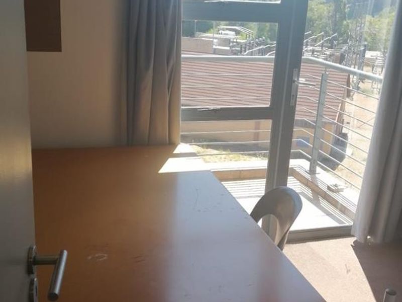 2 Bed Sharing Apartment Option - Photo 7