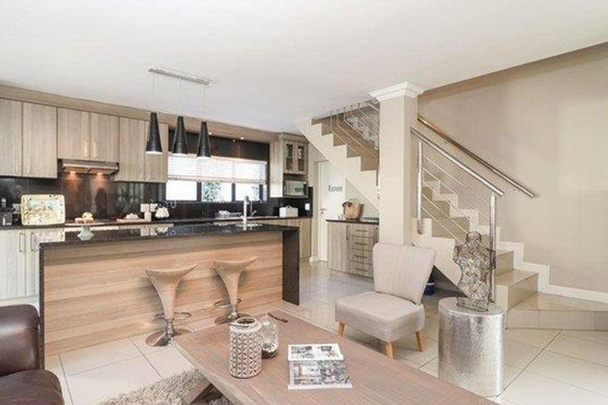 3-Bedroom Townhouse for Rent – St Baxter Complex, Central Durbanville - Photo 2