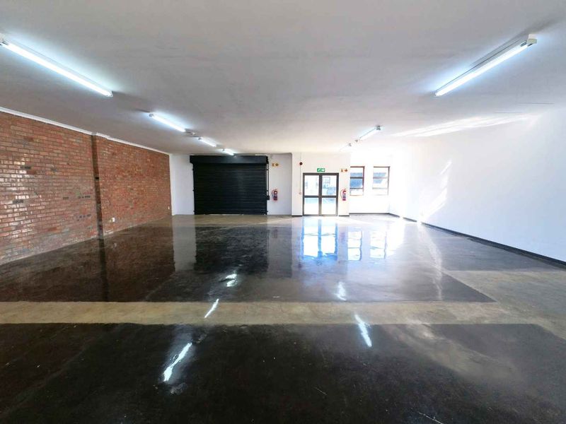 153sqm Warehouse space to let - Montague Gardens - Photo 8