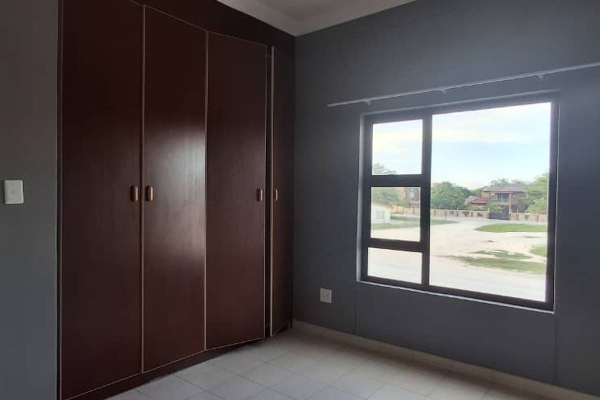 Ongwediva Lock up and Go - VIP Villas Flat - Photo 5