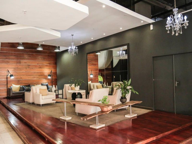 Premium 63m2 Studio Apartment for Sale at The Franklin currently AirBnB that makes up to R26k pm - Photo 5