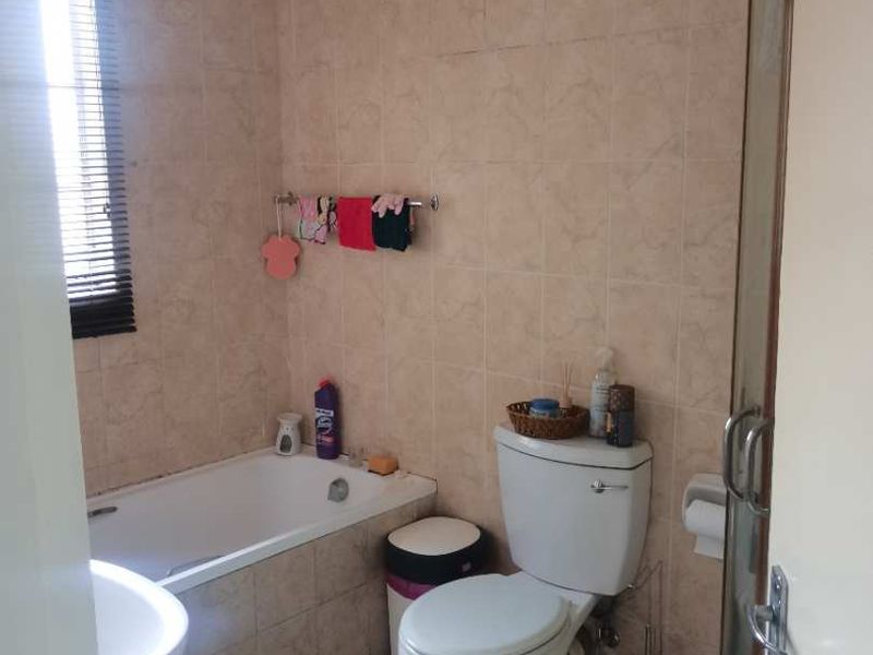 "Discover Easy Living with Prepaid Utilities—Rent Starts Oct 2025!" - Photo 8