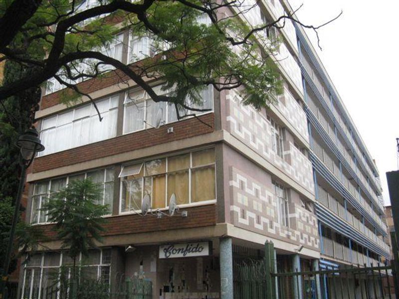 A BACHELOR FLAT TO RENT IN PRETORIA CENTRAL - Photo 2