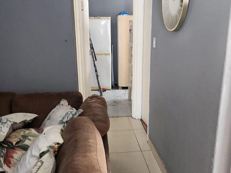 3 Bedroom house for sale in Phoenix, Milnerton - Photo 4