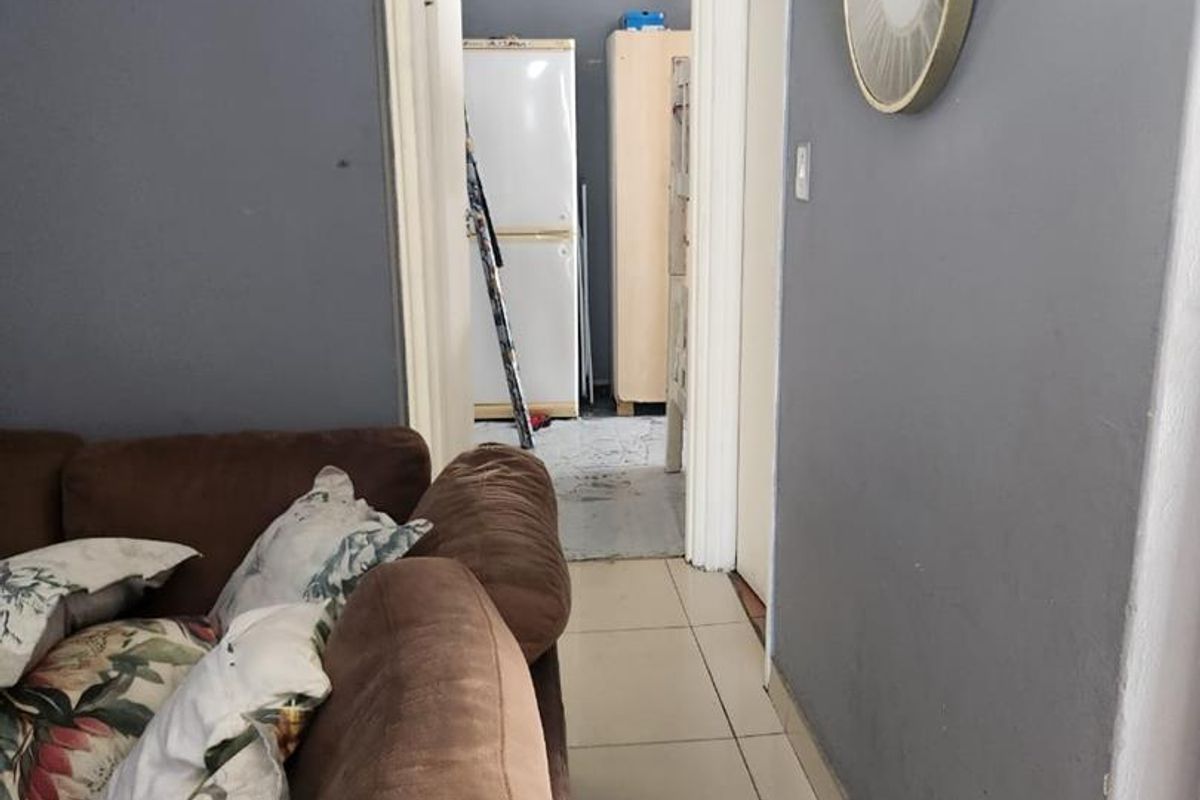 3 Bedroom house for sale in Phoenix, Milnerton - Photo 4