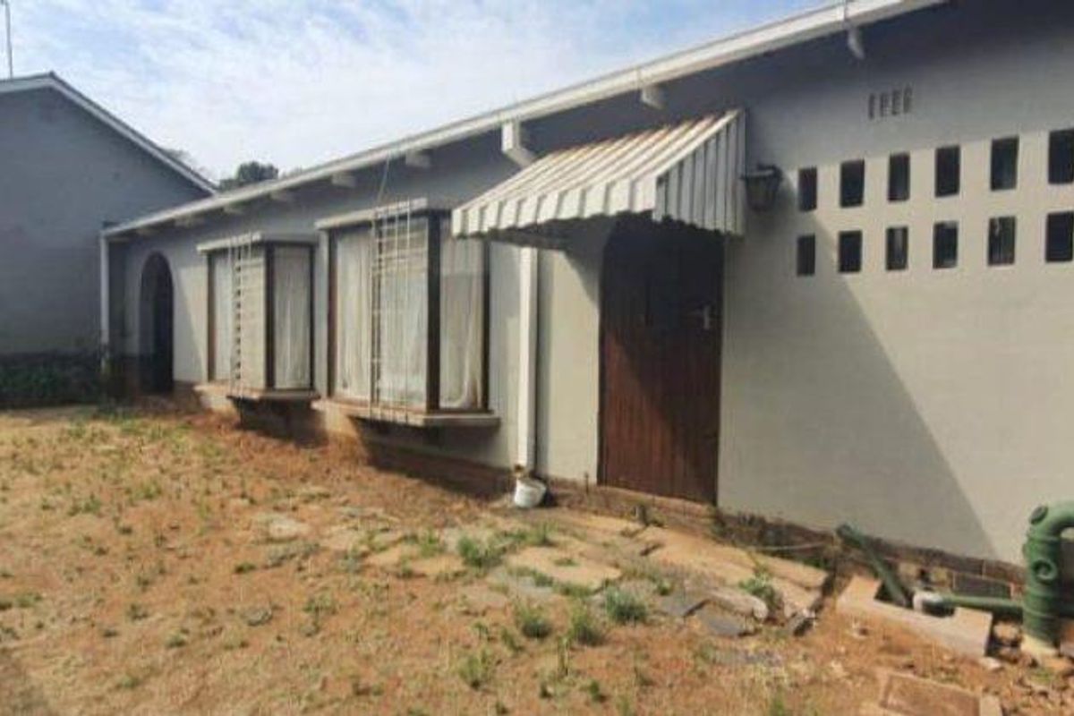 Absolute Bargain - Photo 3