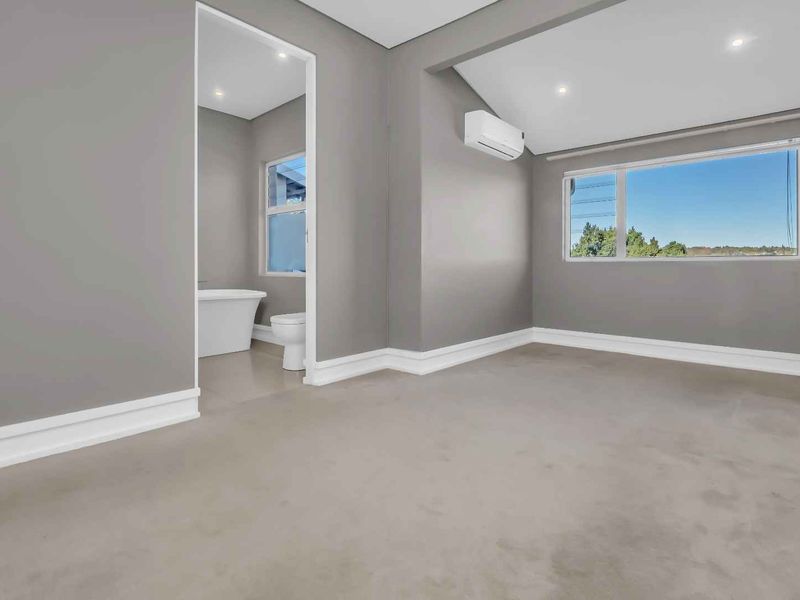 2.5 BEDROOM TOWNHOUSE FOR SALE IN BRYANSTON - Photo 9