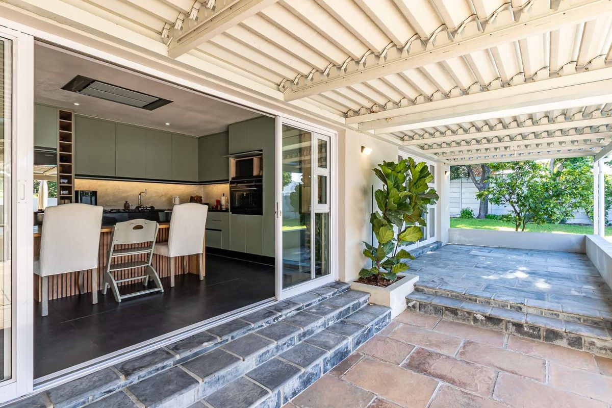 Luxury Kirstenhof Home with Designer Kitchen & Solar Pool - Photo 5