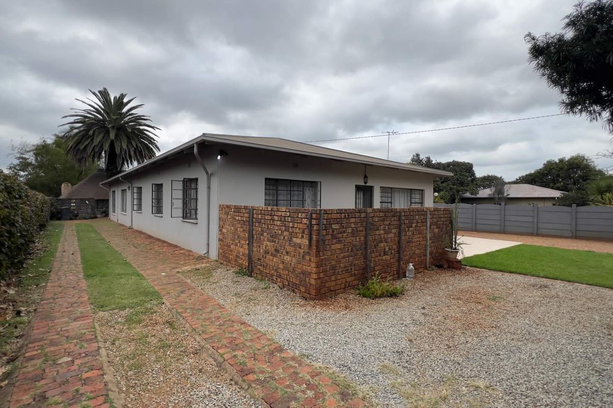 Highly sough after muliti purpose property - Photo 4