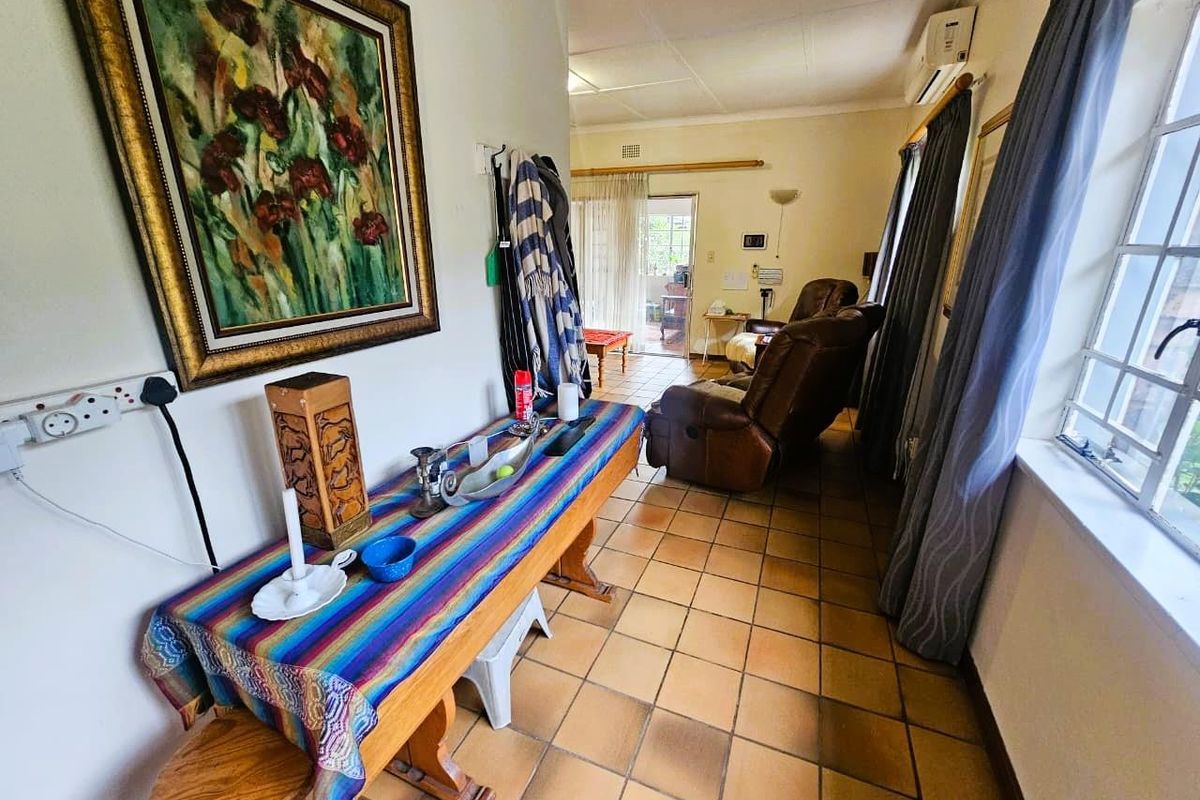 Spacious Family Home in Prime Rietondale - Photo 2