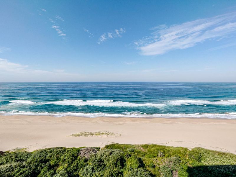 On the beach furnished unit - Photo 3