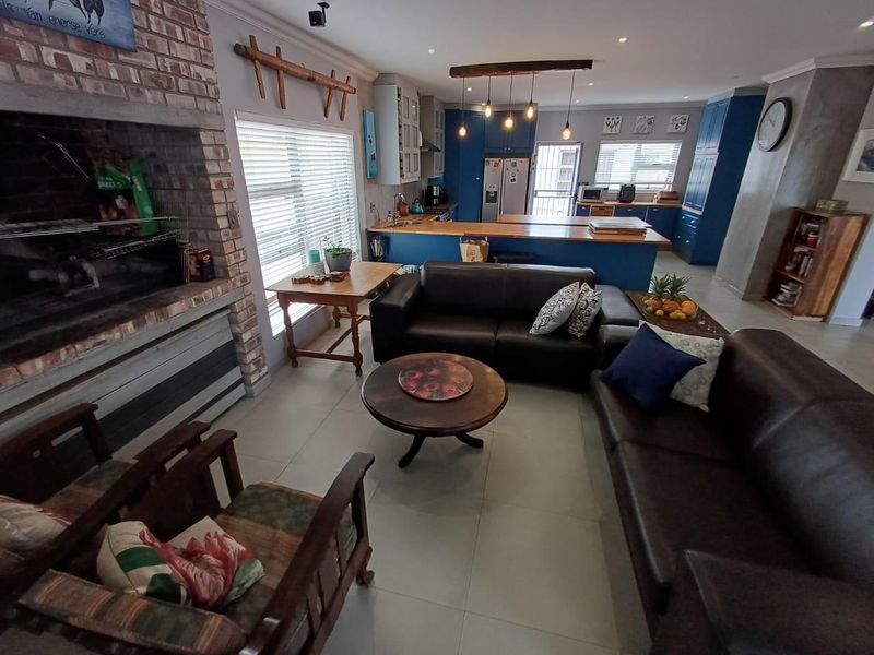 Family home - PRICE REDUCED TO SELL FAST!!! - Photo 6