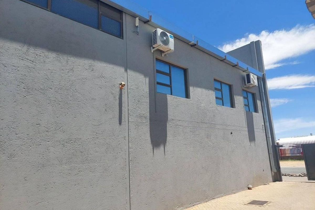 Warehouse Properita for sale - Photo 3