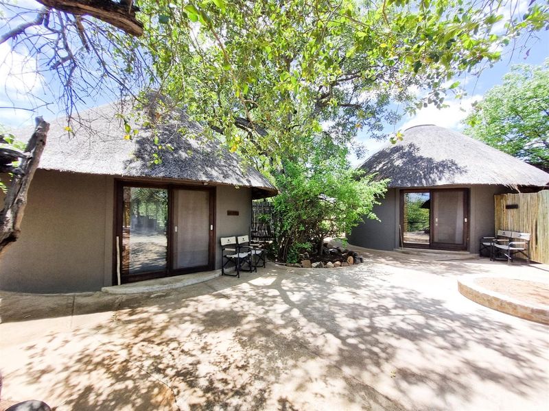 Exceptional Umbabat farm, Greater Kruger park. - Photo 6