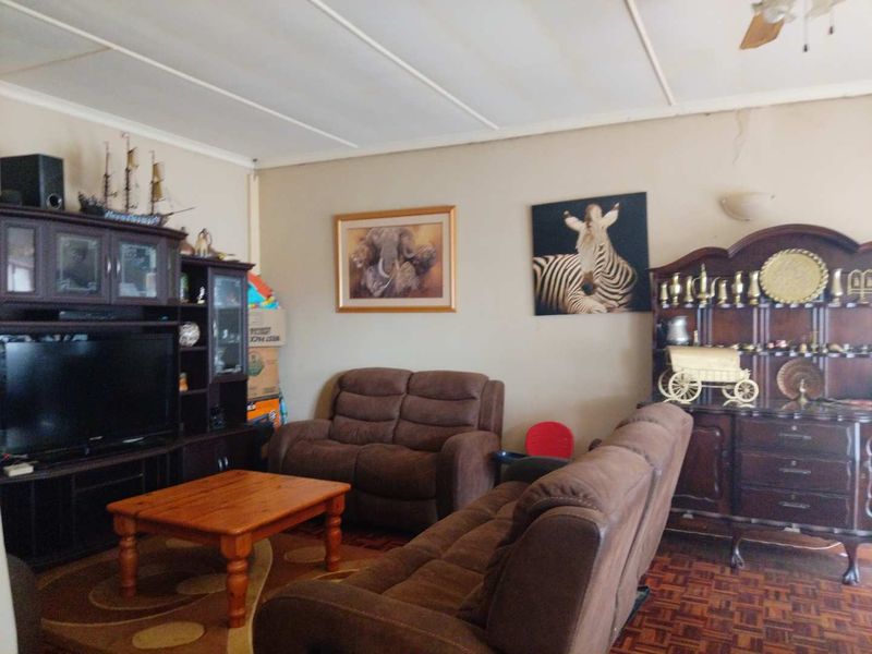 SMALL HOLDING FOR SALE IN ELLOFF - Photo 8