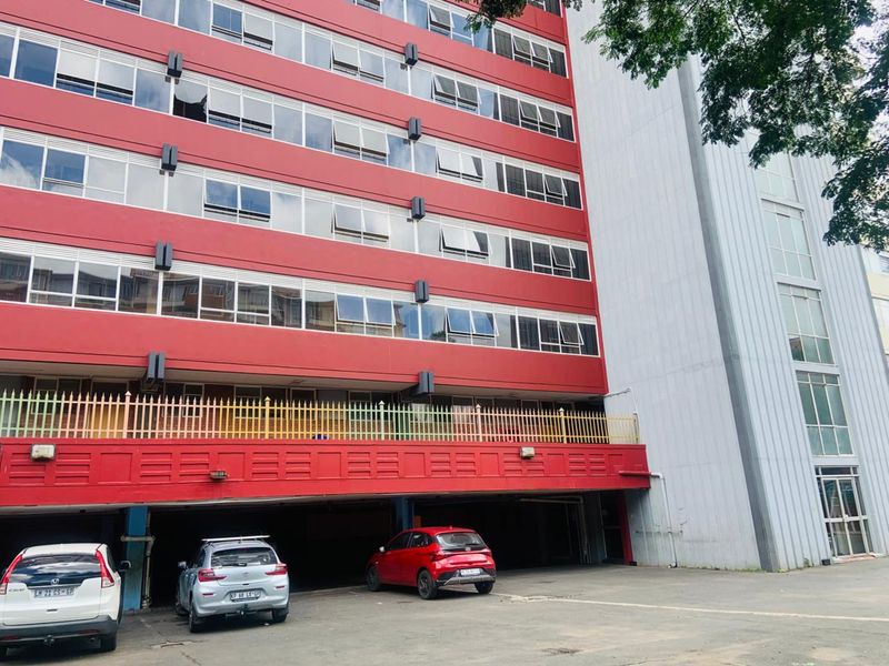 **Affordable Shared Student Accommodation in Prime Location** - Photo 10