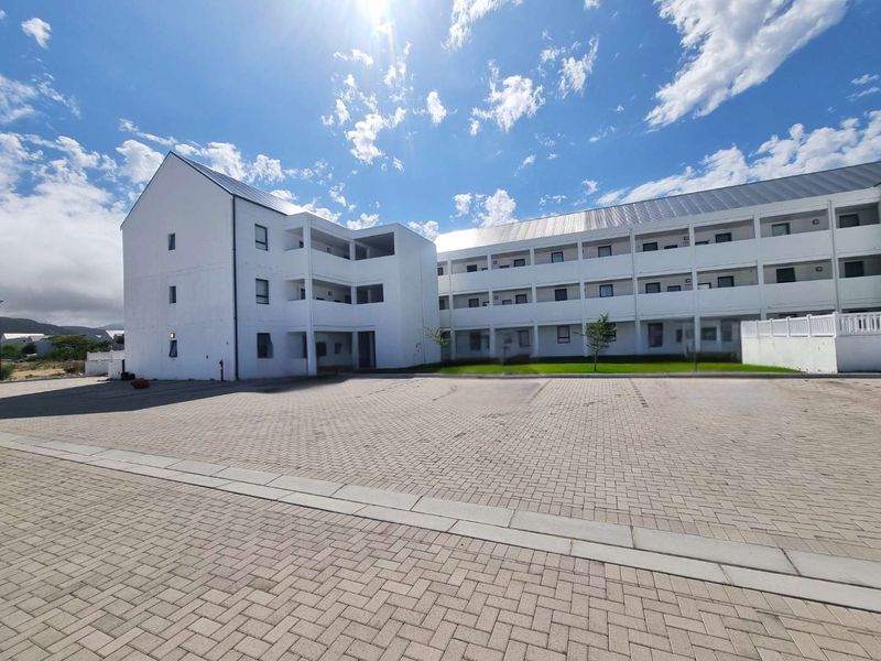 Discover Your Coastal Haven at Endeavour - Photo 2