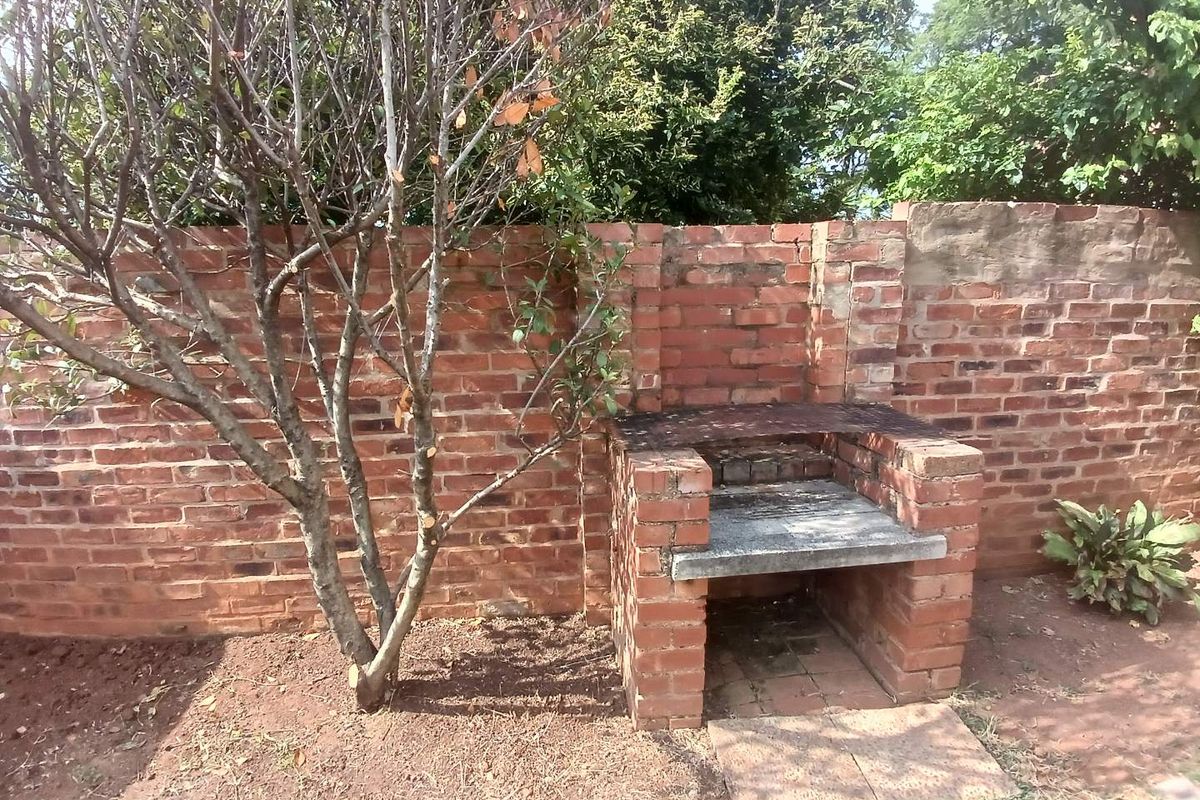 1 Bedroom, 1 Bathroom House - Photo 3