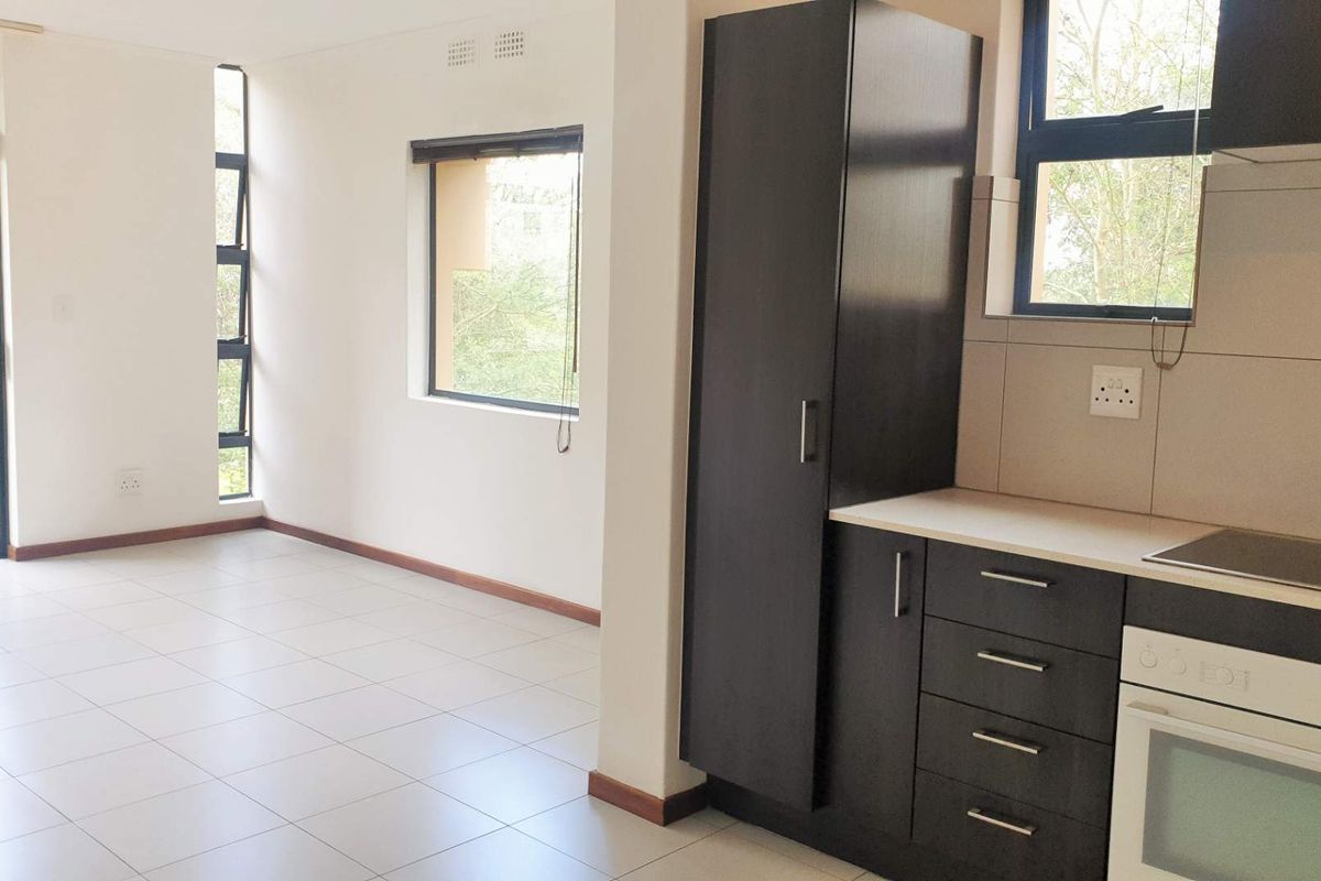 Peaceful, modern, and secure living All you can ask for with the price tag to match!!! - Photo 5