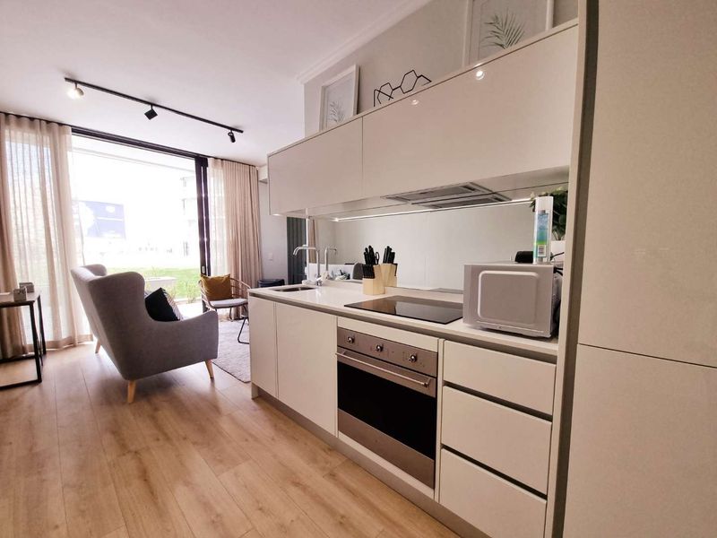 Fully furnished one bedroom, executive apartment for rent at Ellipse - Photo 5