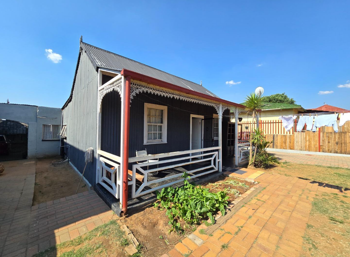 Property #2553489, House For Sale in Turffontein