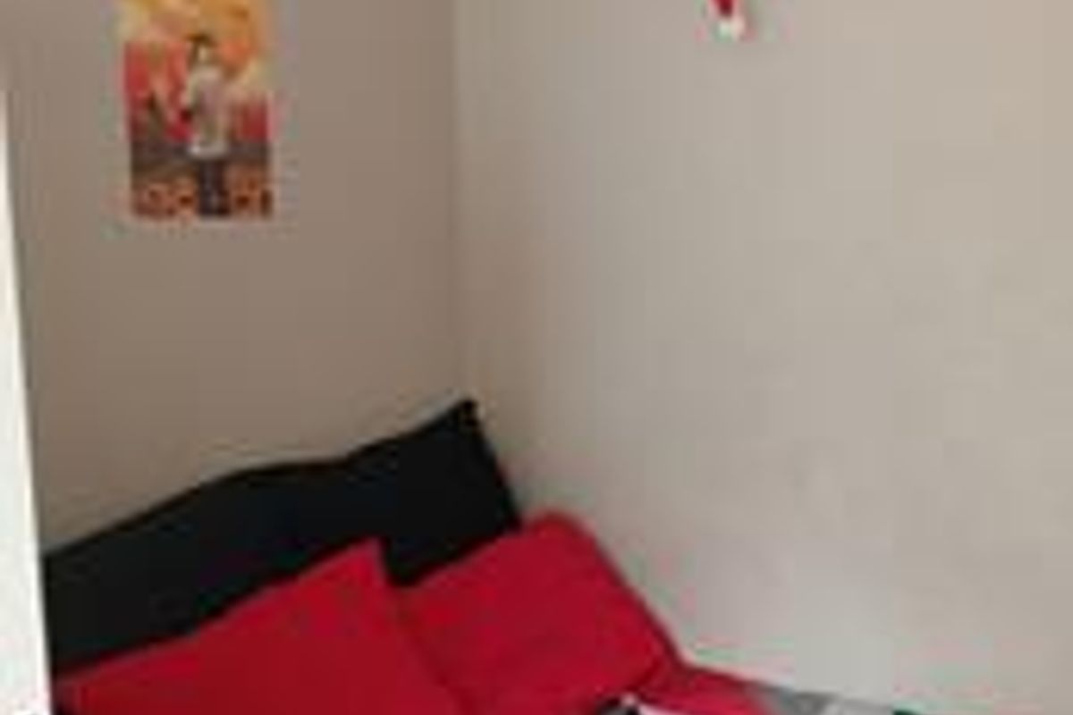 3 bedroom apartment in heart of this dinweedie - Photo 2