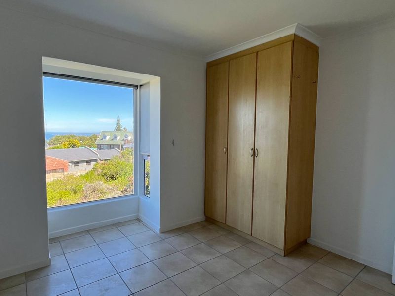 Ocean View Oasis: Your 2-Bedroom Dream Awaits! - Photo 9