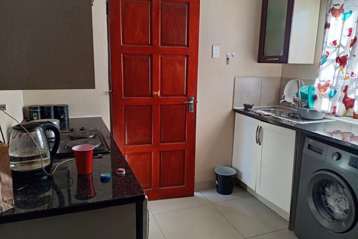 Clayville R 840 000- 2 beds, 1 bath - Photo 4