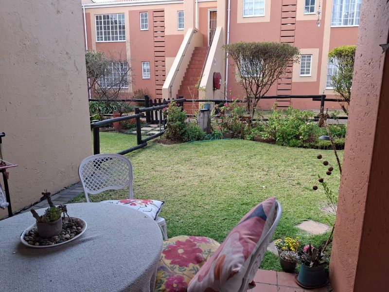 Ground Floor - Pet Friendly Townhouse For Sale In Farramere - Photo 4