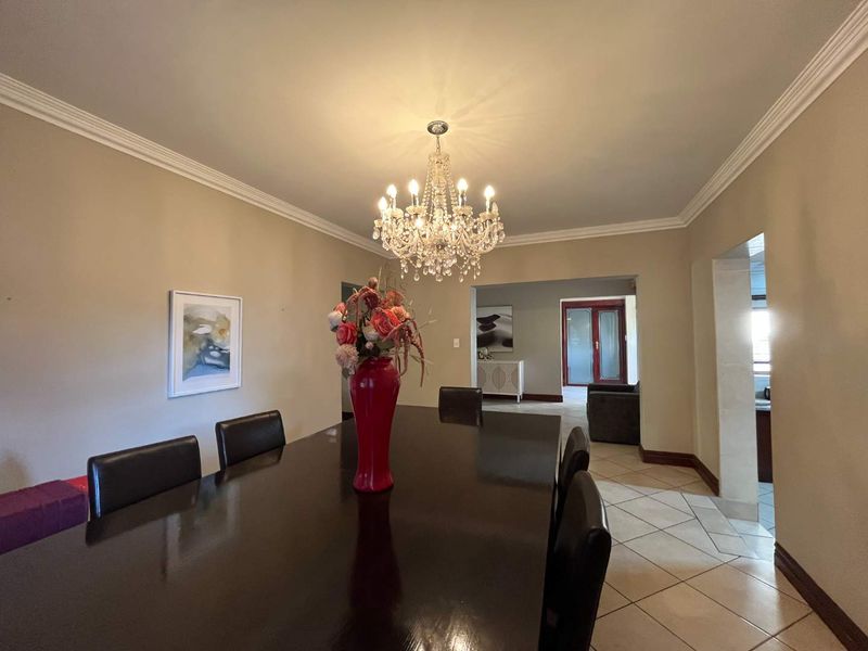 4 Bedroom house in The Wilds - Photo 4