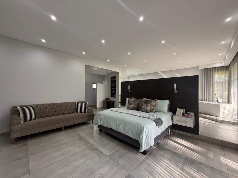 Elegant Family Living with Exceptional Entertaining and Self-Contained Flatlet - Photo 2
