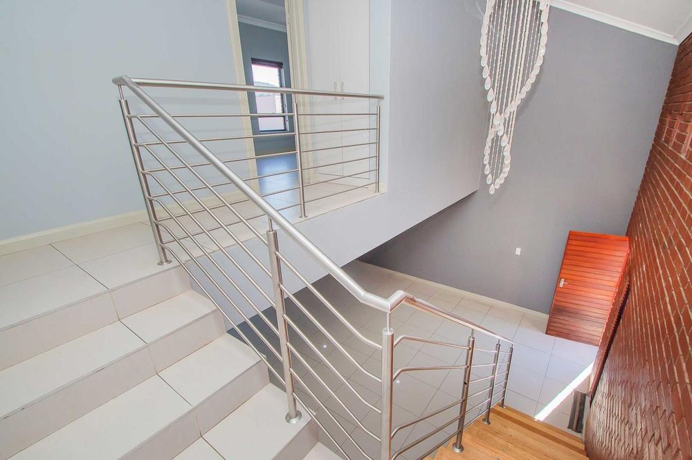 Feature staircase