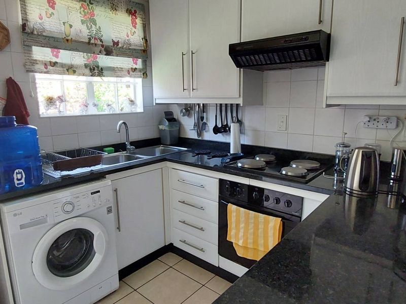 Estate living in style - Photo 6