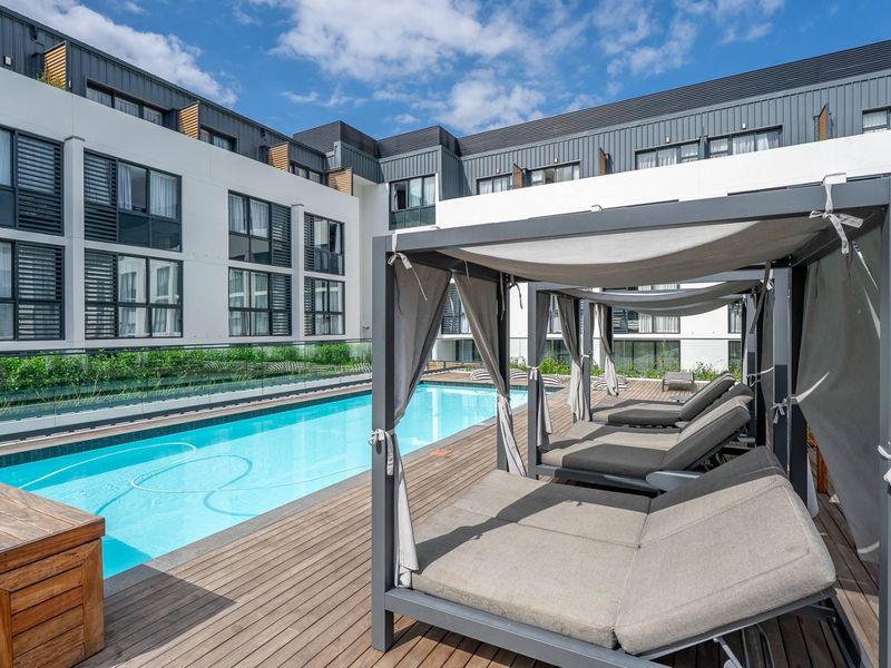 Prestigious shared Apartment living at The One Stellenbosch - Photo 1